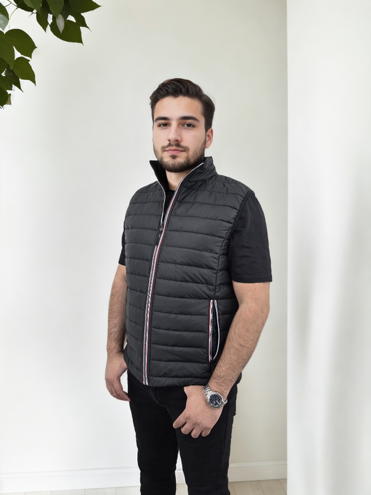 Black Multicolor Zip-Up Gillet